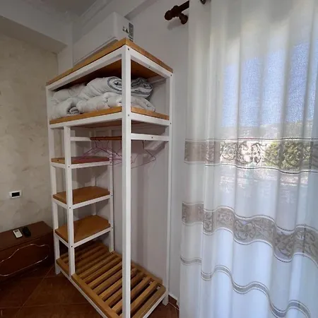 Frida Hotel Himare